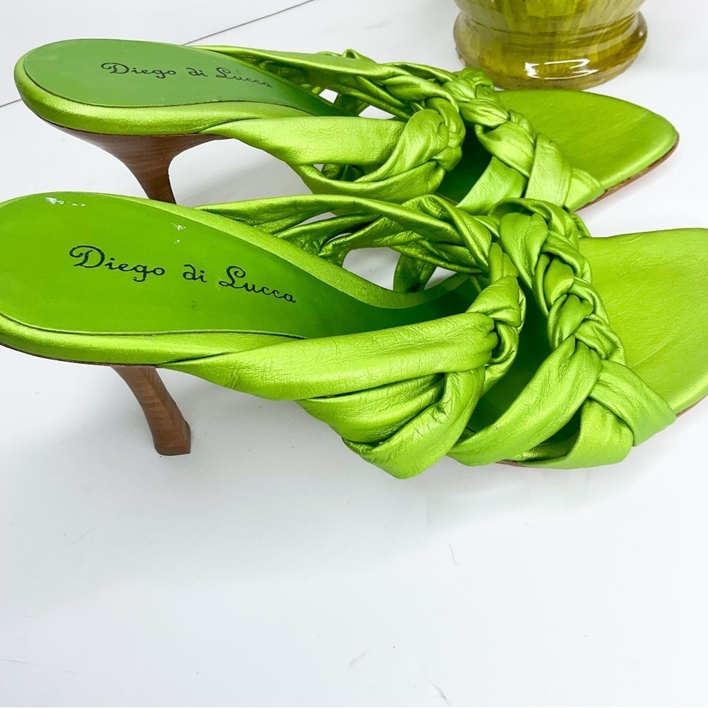 DIEGO DI LUCCA Green Leather Sandals | Metallic Braided Heels | Size 9 - Picture 5 of 8